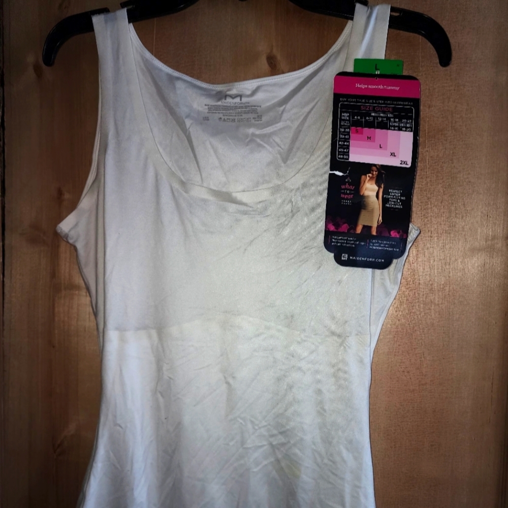 Maidenform tank